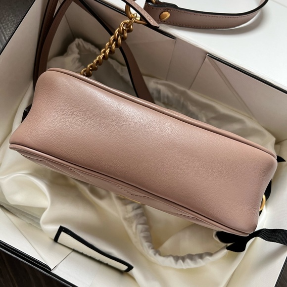GUCCI MARMONT MINI SHOULDER BAG - DUSTY PINK - Picture 9 of 9